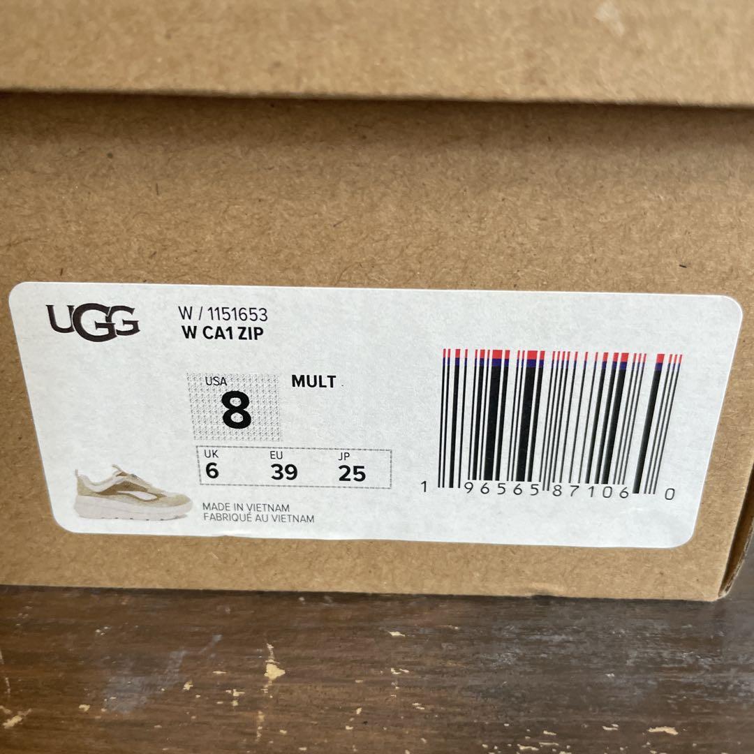 UGG 厚底ZIPスニーカー 25cm ホワイト ベージュ キャメル