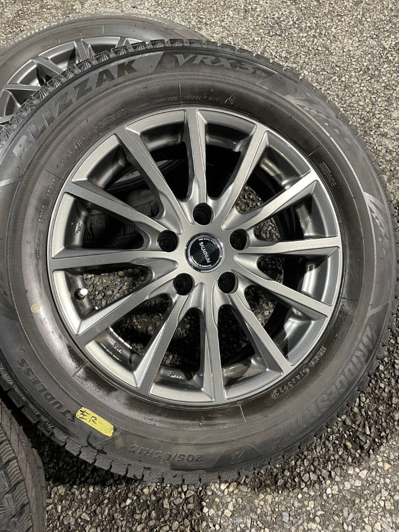 ブリザック vrx3 205/65R/16 ホイール付き 2023年製 ブリザック vrx3 205/65R/16 ホイール付き 2023年製
