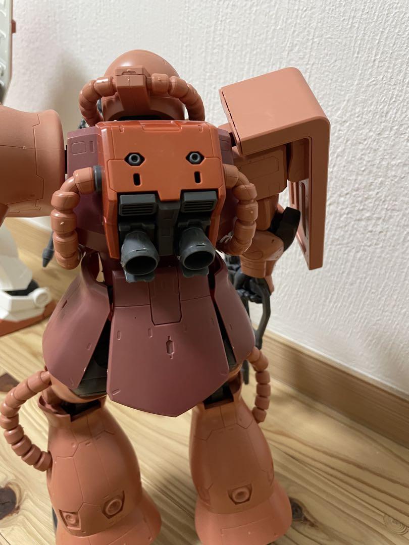 1/48メガサイズガンダム & シャア専用ザク セット