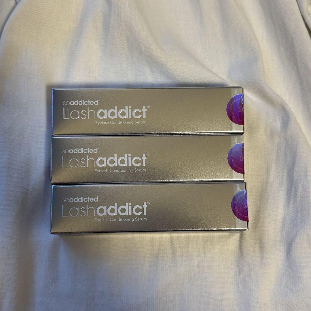 【新品未使用】Lashaddict Eyelash まつ毛美容液
