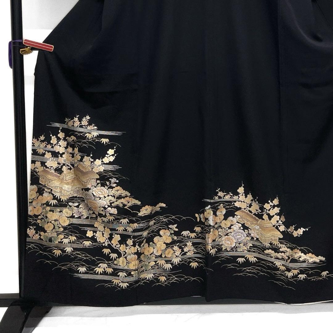 和田光正　黒留袖　五つ紋　風景　花模様　牡丹　菊　松竹梅　着物　053a d