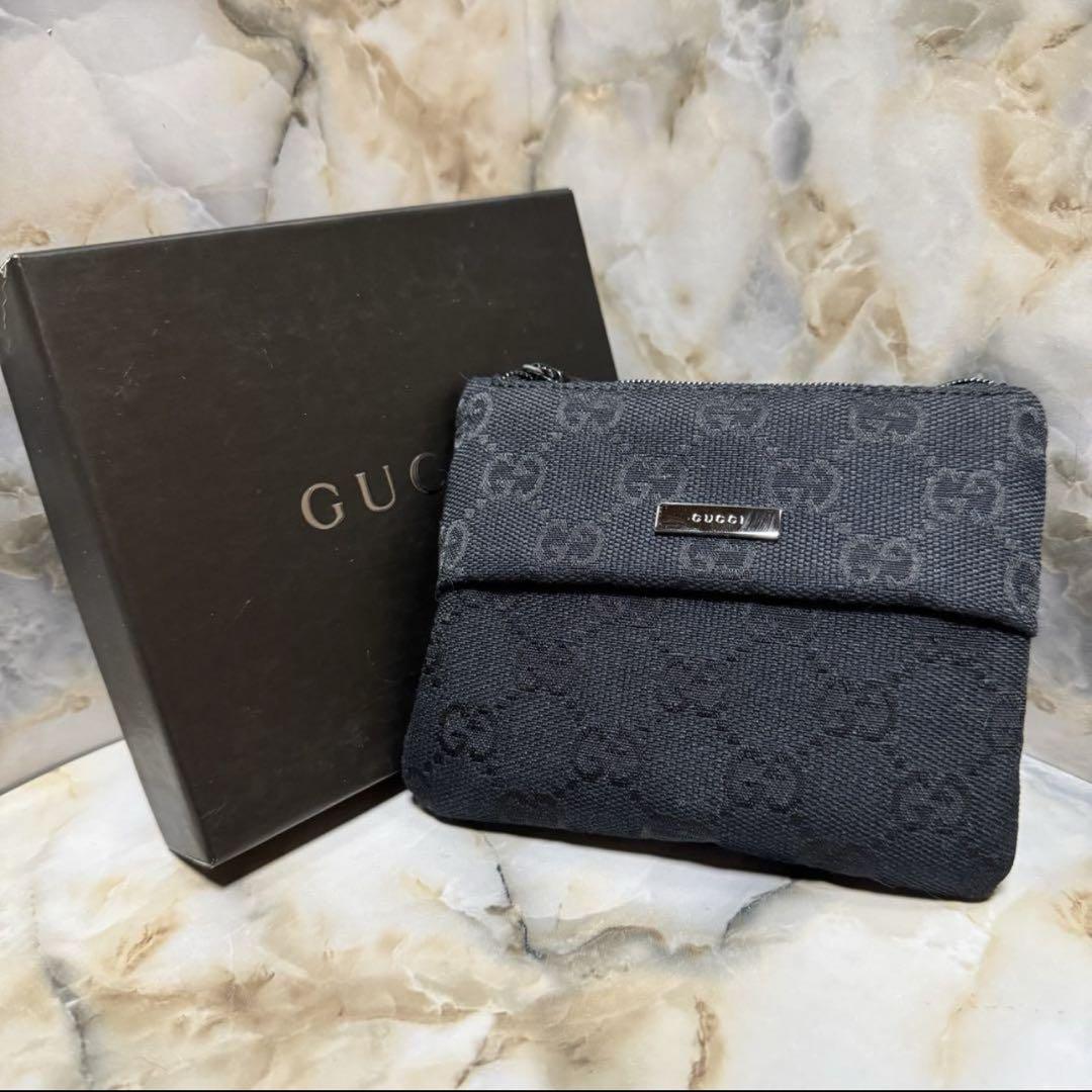 CHANEL スクエア型サングラス ダークブラウンレンズ レッド