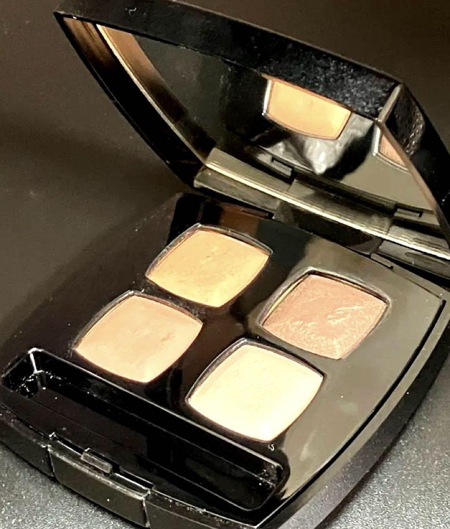 CHANEL アイシャドウ ルミエール ファセット #56 スポットライト