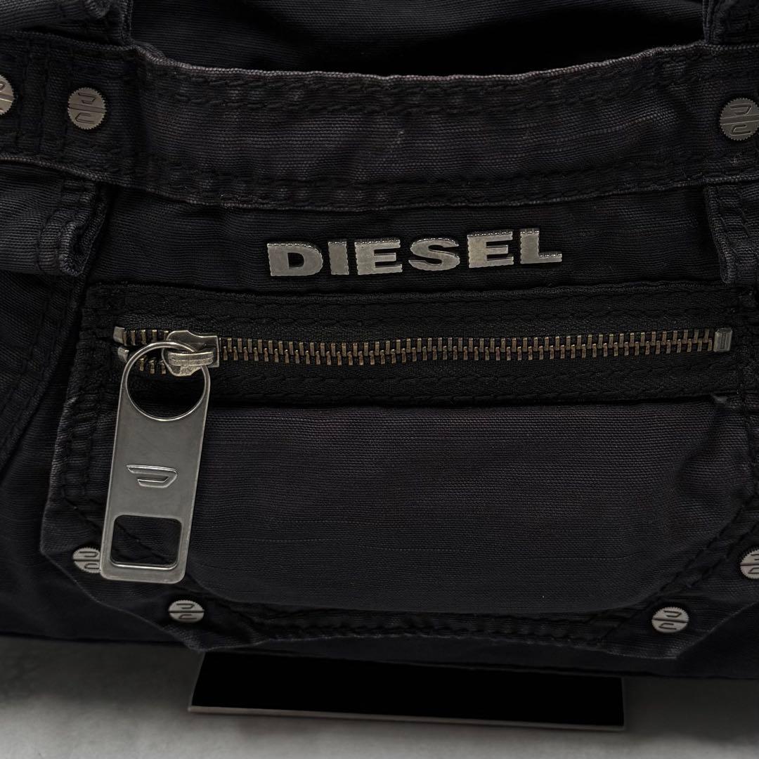 DIESEL archive metal logo ショルダーバッグ Y2K DIESEL archive metal logo ショルダーバッグ Y2K