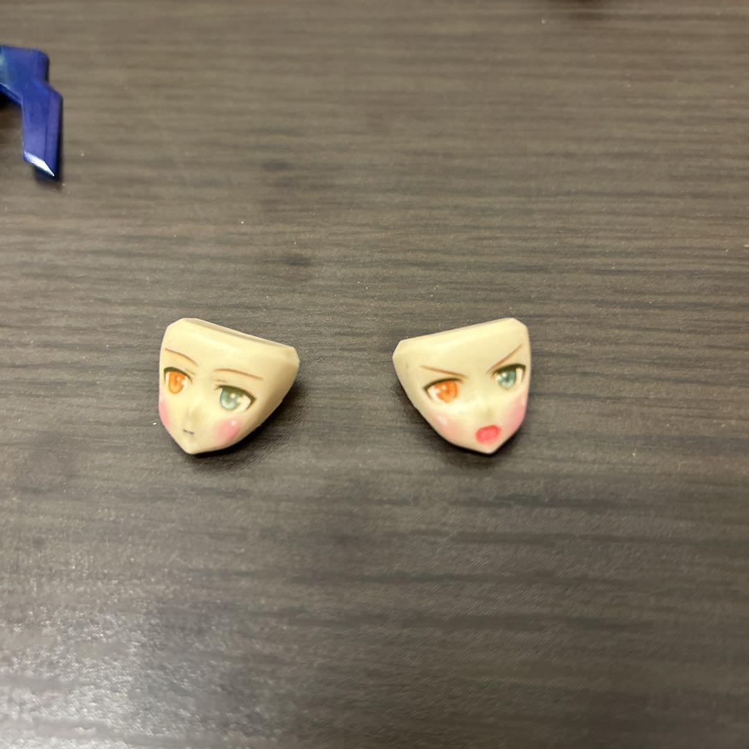 ◈
