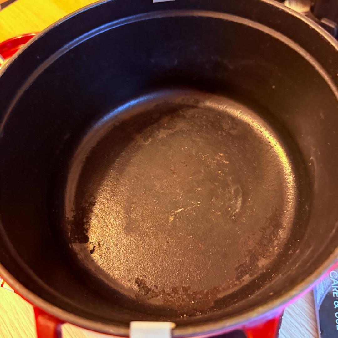 STAUB ピコ・ラウンド ココット 22 cm, チェリー