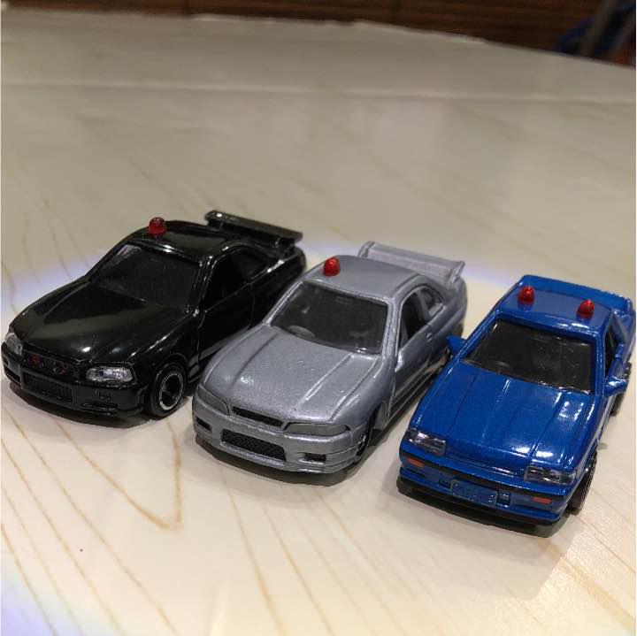 1/43 DISM パトカー 覆面パトカー 3台セット 1/43 DISM パトカー 覆面パトカー 3台セット ミニカー