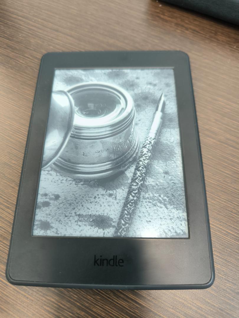 【Amazon Kindle Paperwhite 第7世代 4GB】動作良好◎