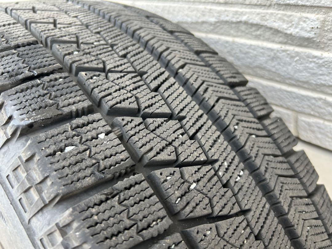 215/60R17 ブリザックVRX 21年製 ホイールセット バリ溝 低走行