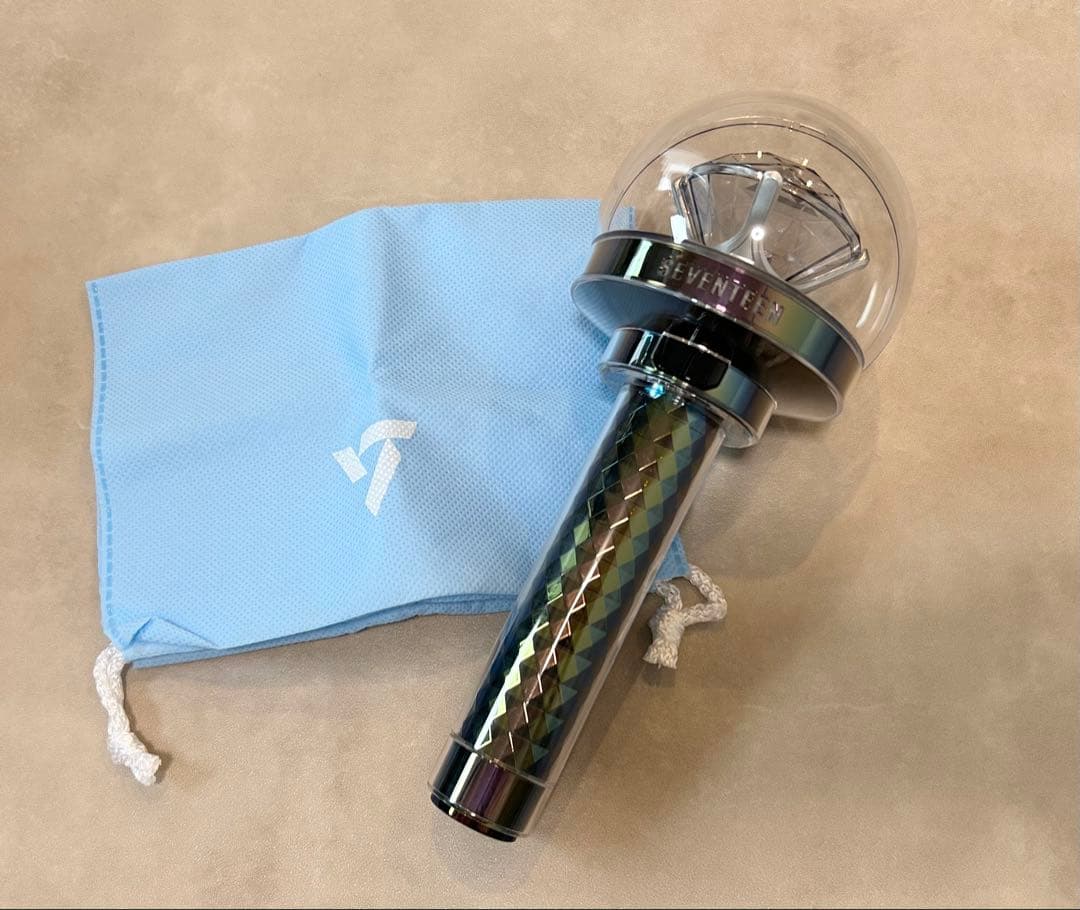 SEVENTEEN OFFICIALLIGHTSTICKVER.3 カラット棒目立った傷や汚れなし