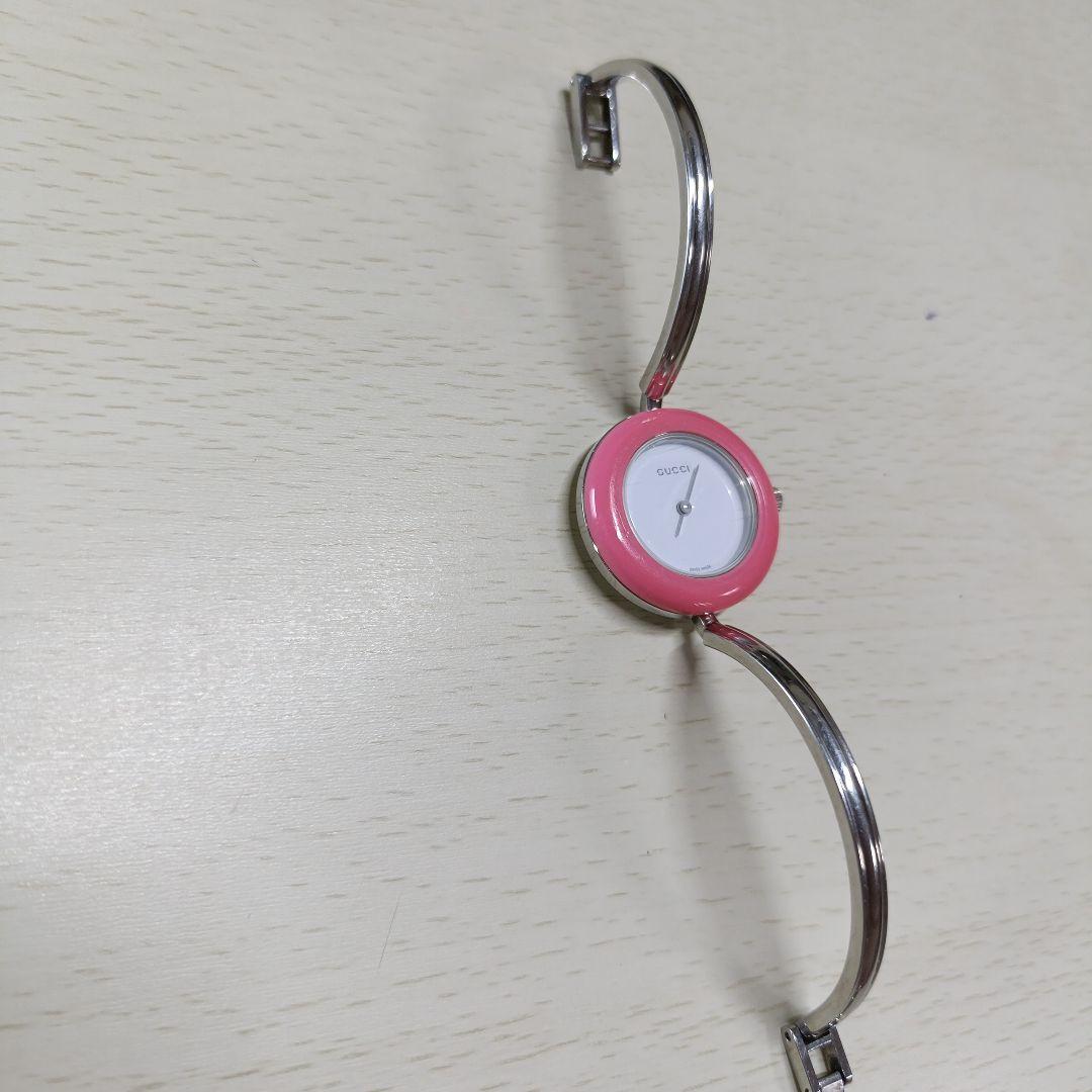貴重なシルバー GUCCI ベゼルチェンジ 時計 電池交換済 貴重なシルバー GUCCI ベゼルチェンジ 時計 電池交換済