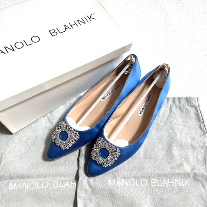 話題の人気 マノロブラニクハンギシ フラット ブルー系レース 38.5