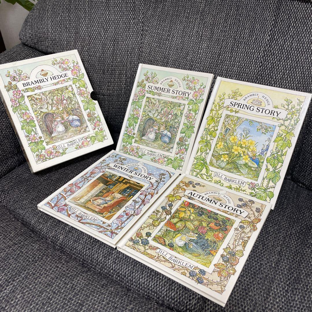 小物などお買い得な福袋 洋書、愛蔵版】ブランブリーヘッジ、ボックス付き4巻セット 洋書