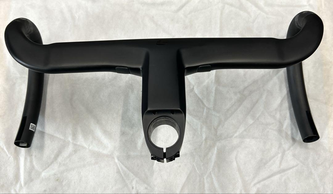 CADEX AERO INTEGRATED ハンドル