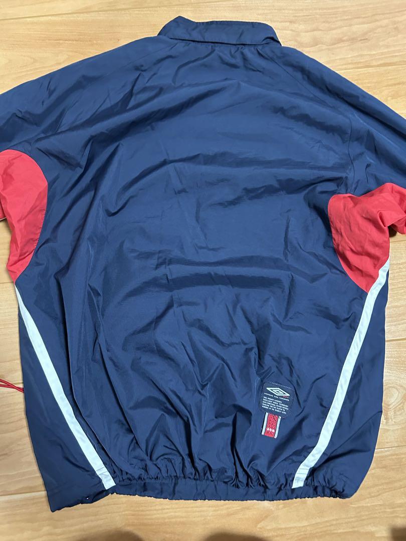 アンブロ　umbro イングランド代表　ナイロンジャケット古着
