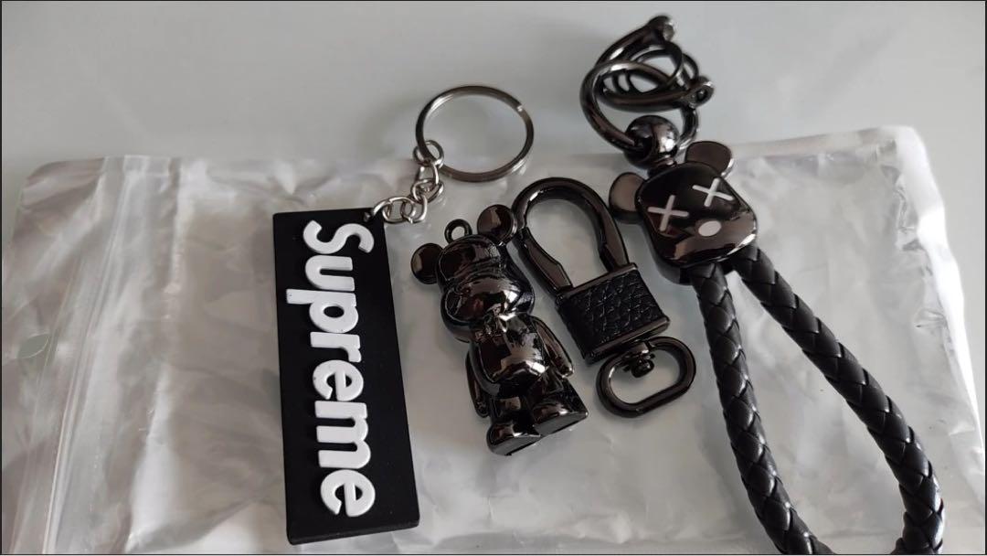 Supreme キーホルダー 3点セット org.jpg