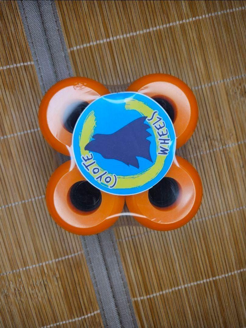 スケートボード Coyote 65mm