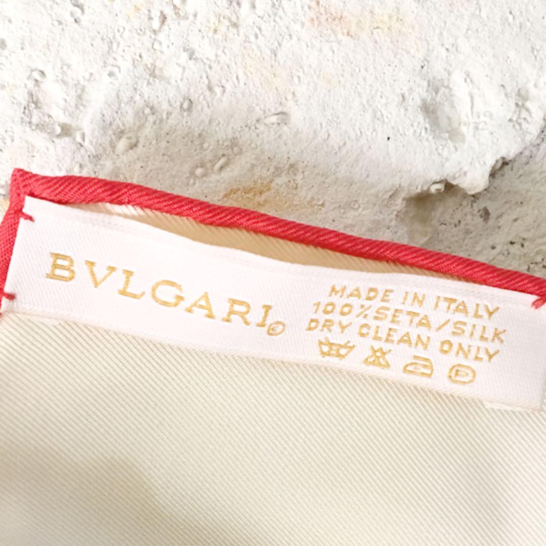 001 ブルガリ BVLGARI  サーカス柄 イタリア製 大判スカーフ 001 ブルガリ BVLGARI サーカス柄 イタリア製 大判スカーフ