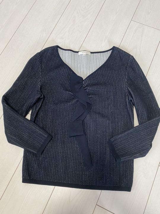 売り出し銀座 美品 エポカ フリル カットソー 売り出し銀座 美品 エポカ フリル カットソー