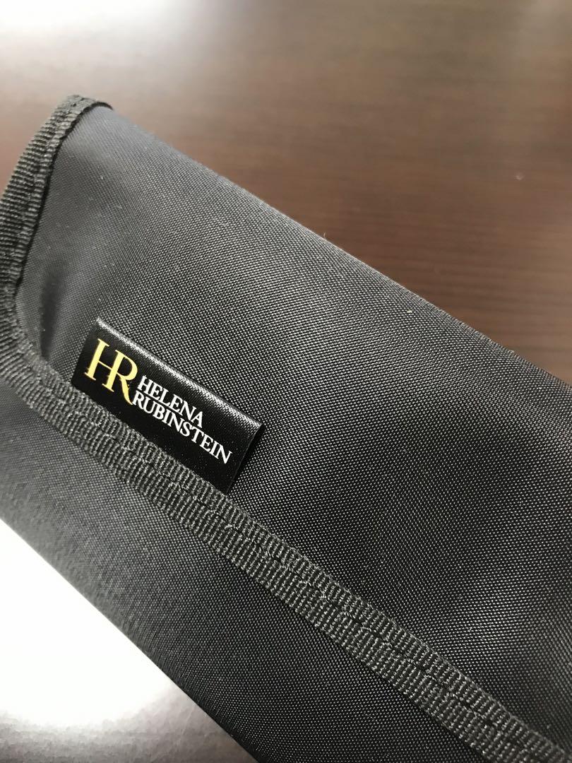 新品♪化粧品ブランド　メイクブラシ　メイク道具　ケース…etc