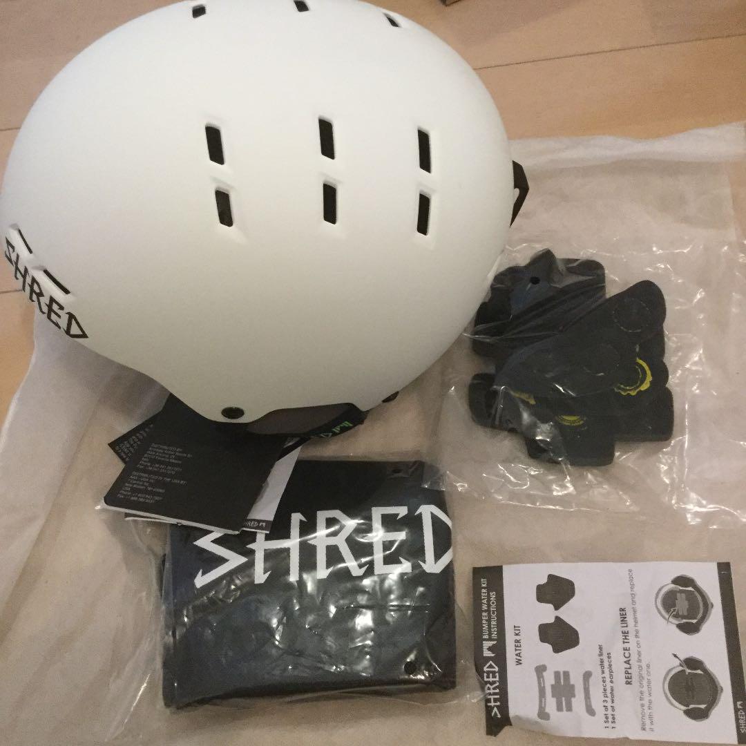 シュレッド  BUMPER WHITEOUT BUMPER WHITEOUT