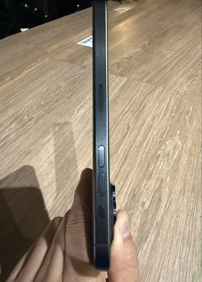 美品‼️ iPhone 15 Pro Max 512G ブラックチタニウム
