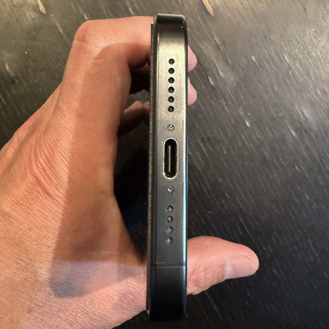 美品‼️ iPhone 15 Pro Max 512G ブラックチタニウム