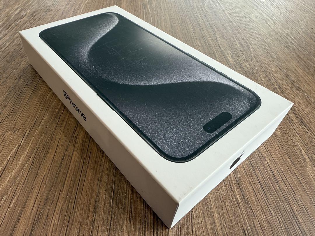美品‼️ iPhone 15 Pro Max 512G ブラックチタニウム