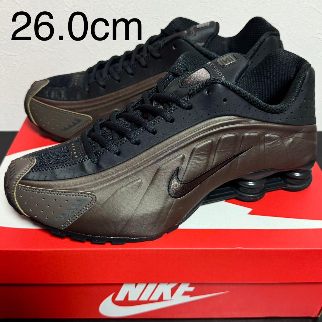 NIKE WMNS SHOX R4 ブラック アイアンストーン 26.0cm靴
