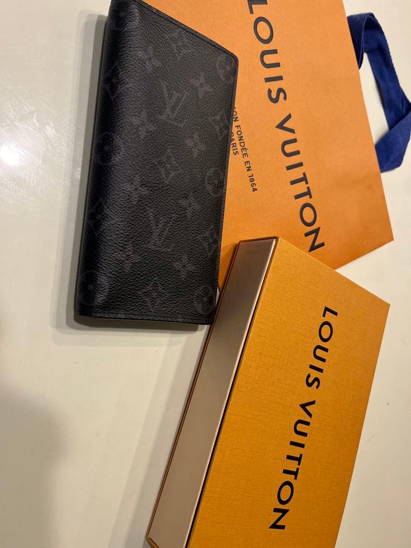 Louis Vuitton ルイヴィトン　ポルトフォイユ・ブラザ
