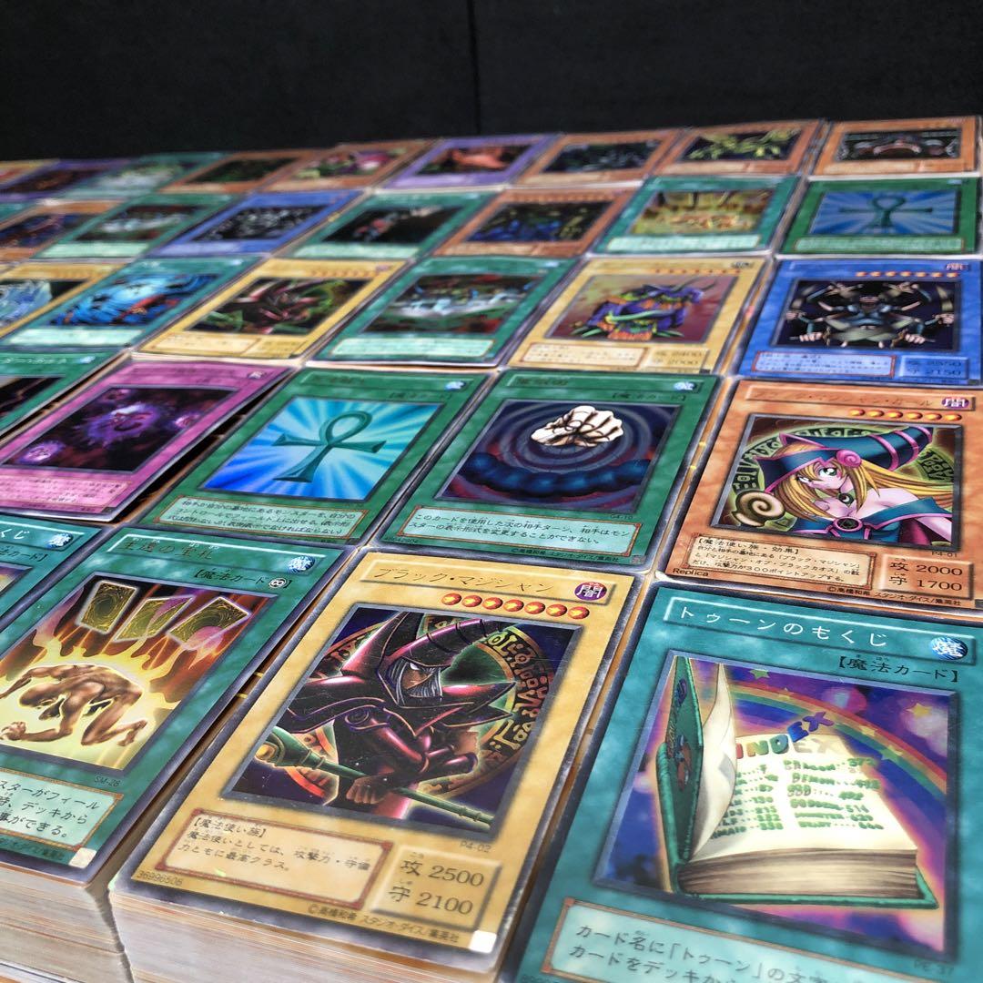 遊戯王 2期のみ 約65000枚 大量 まとめ売り 引退品 光モノ400枚入り
