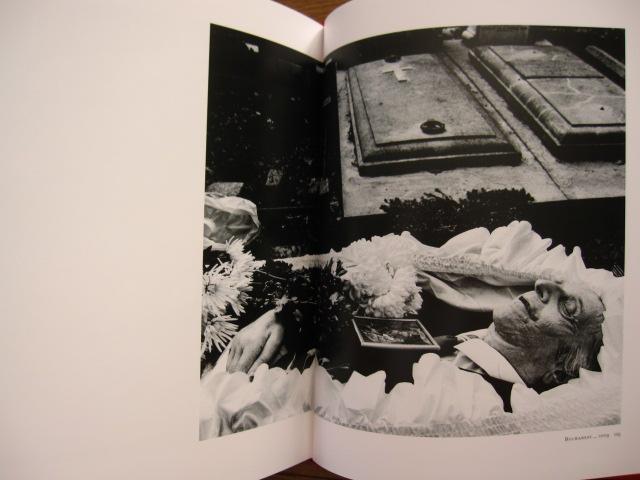 アート・デザイン・音楽 The Valley of the Shadow The Photography