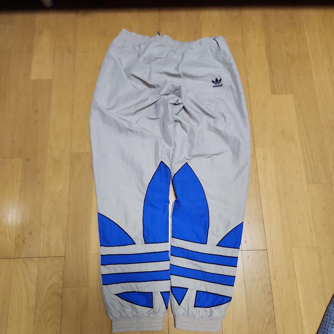 adidas ナイロンジャケット・パンツセット L adidas アディカラー ウーブン ナイロンジャケット パンツ