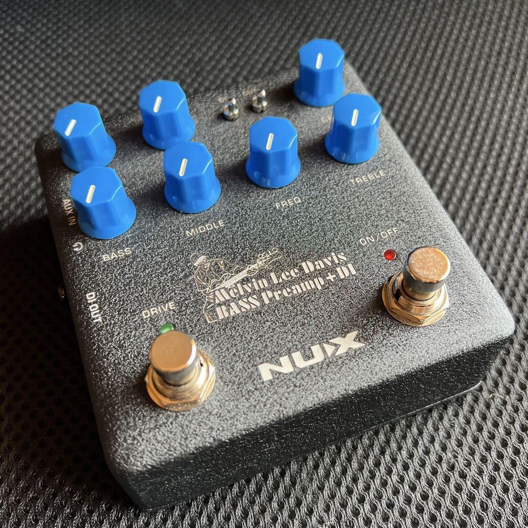 ベース NUX Melvin Lee Davis BASS Preamp +DI