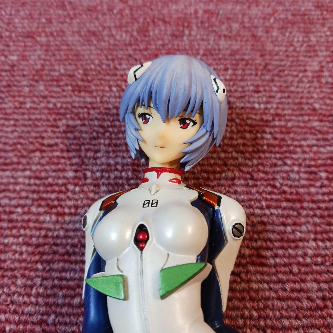 エヴァンゲリオン、綾波レイ フィギュア 2体セット - メルカリ