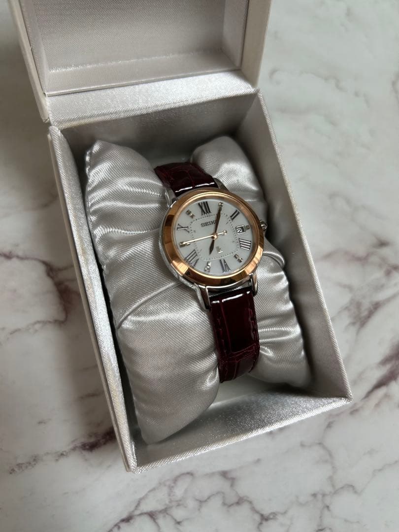 SEIKO LUKIA 腕時計