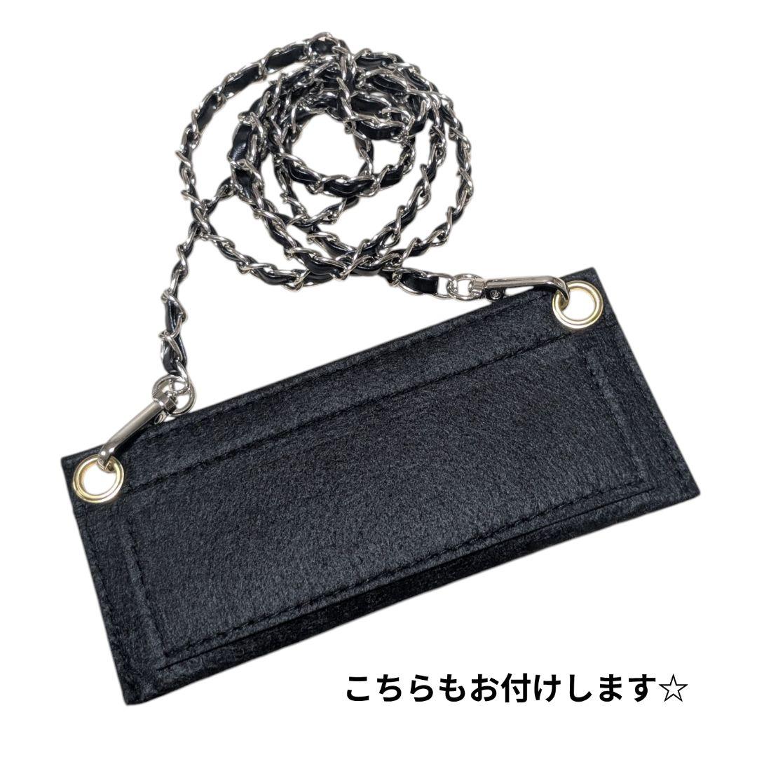 シャネル　黒　長財布　レザー　チェーンウォレット　ココ　二つ折り