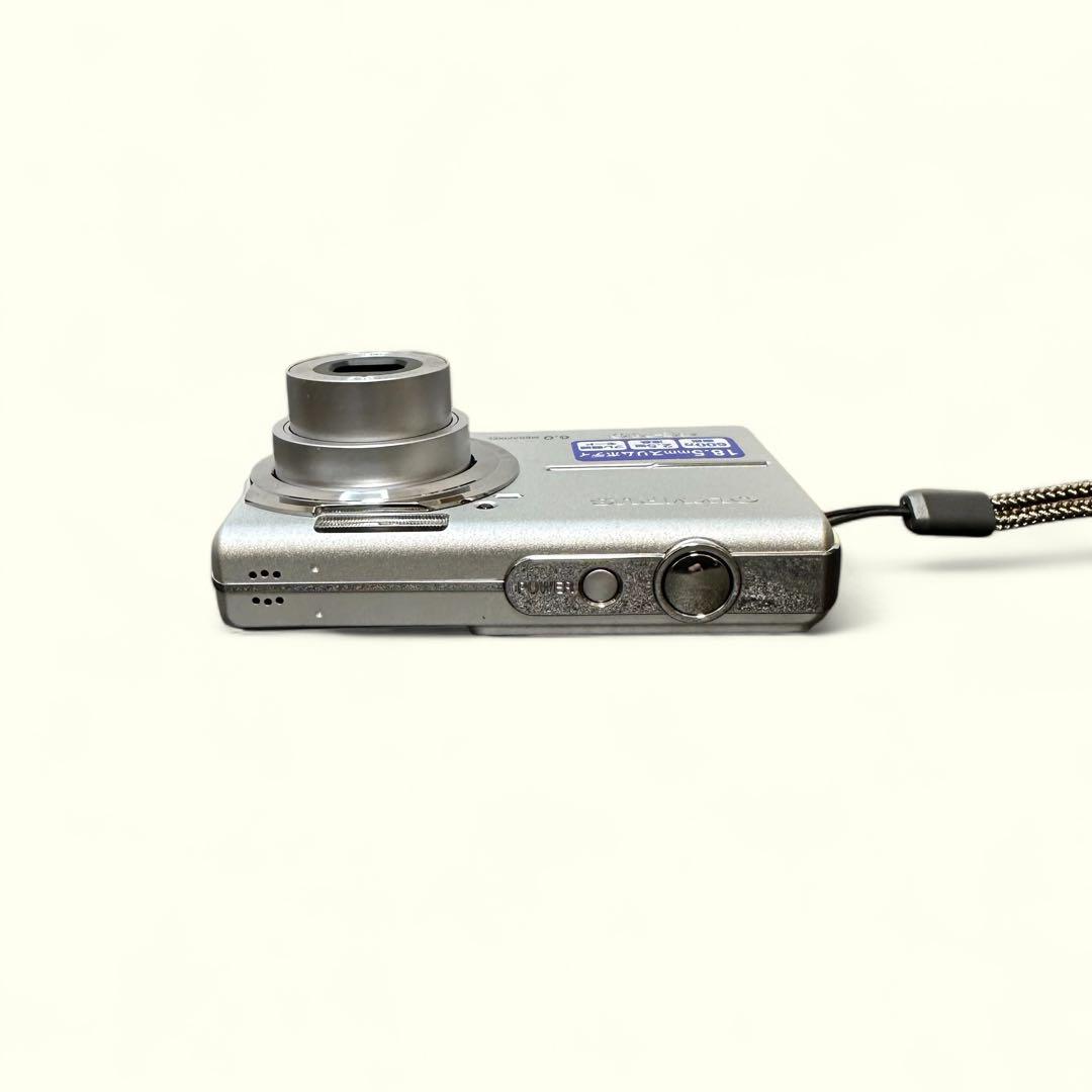 OLYMPUS FE-190 シルバー Silver