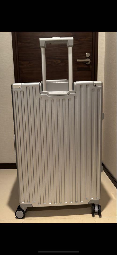 【まなぶん】新品 未使用 スーツケース アルミフレーム 92L シルバー