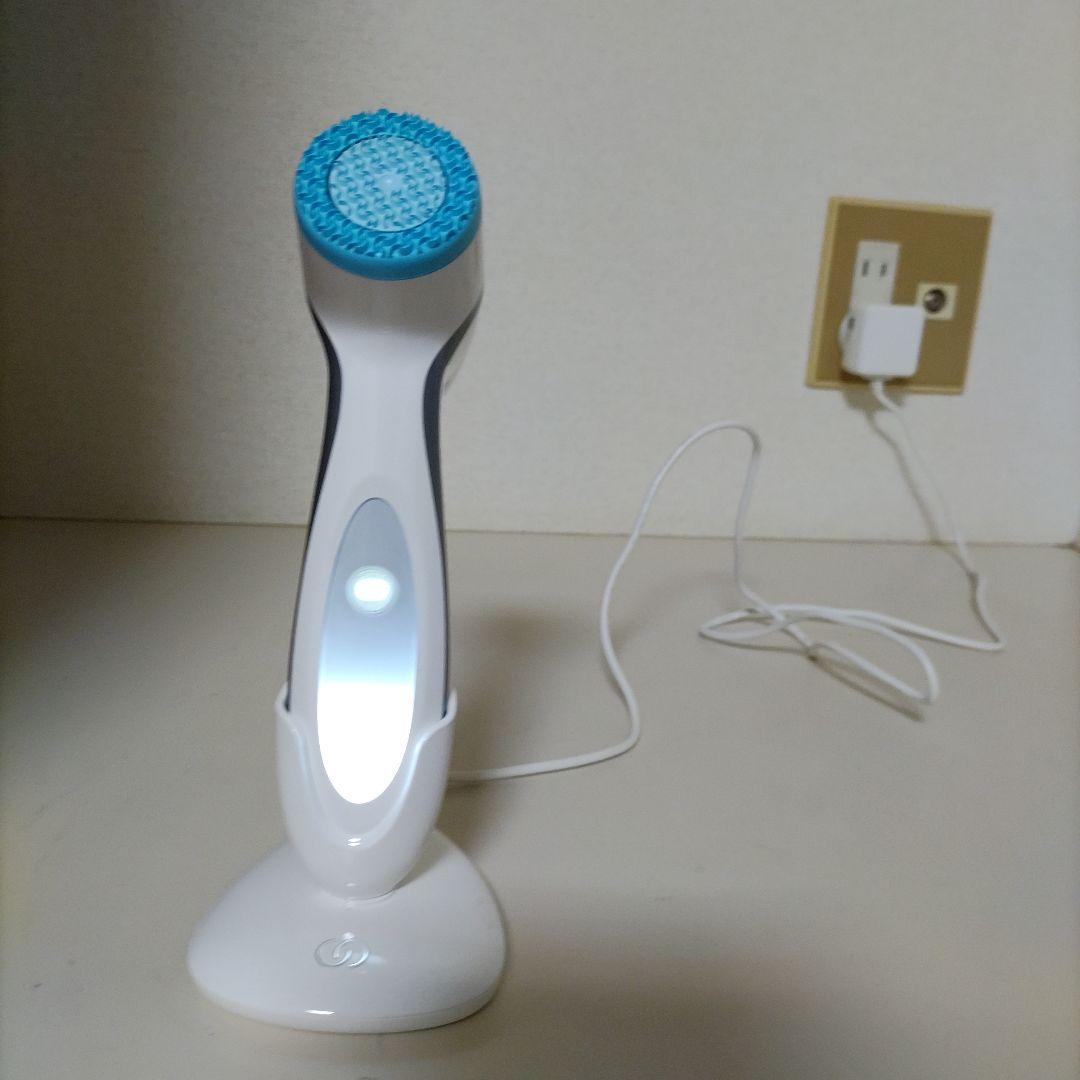 NU SKIN 美顔器 ホワイト/ブルー NU SKIN 美顔器 ホワイト/ブルー