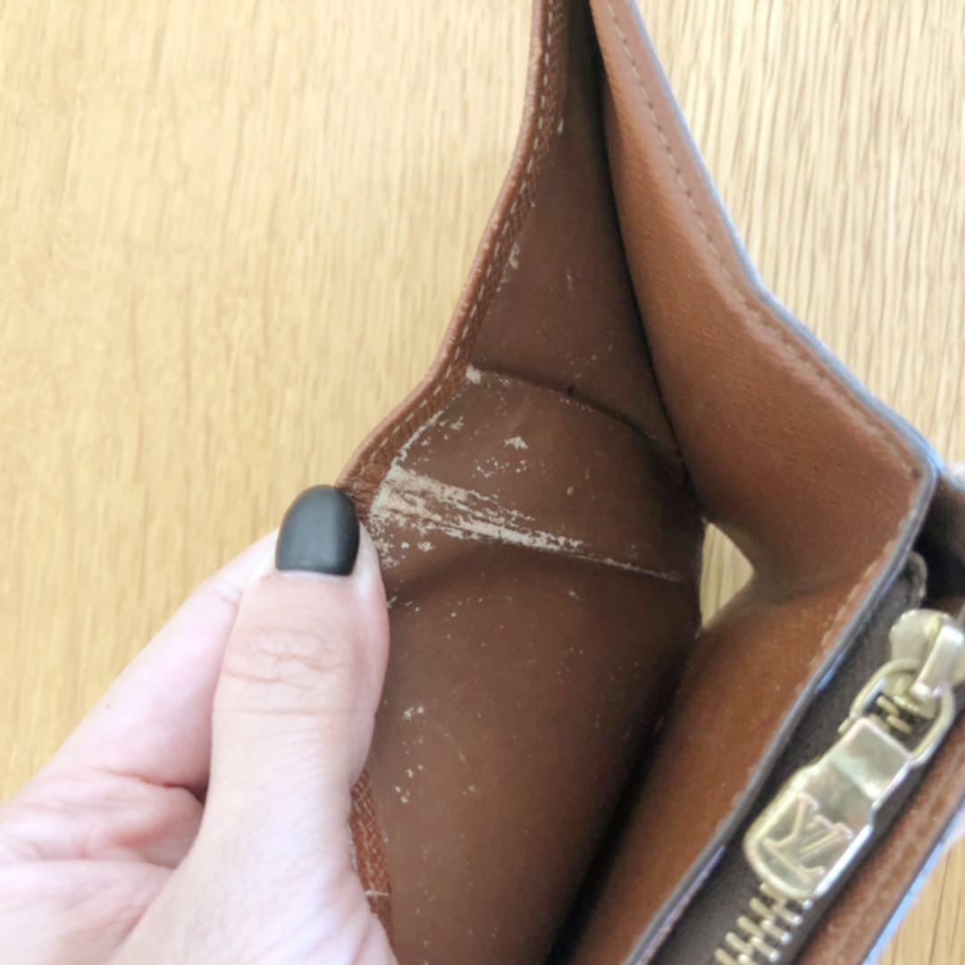 ルイヴィトン モノグラム 二つ折り財布
