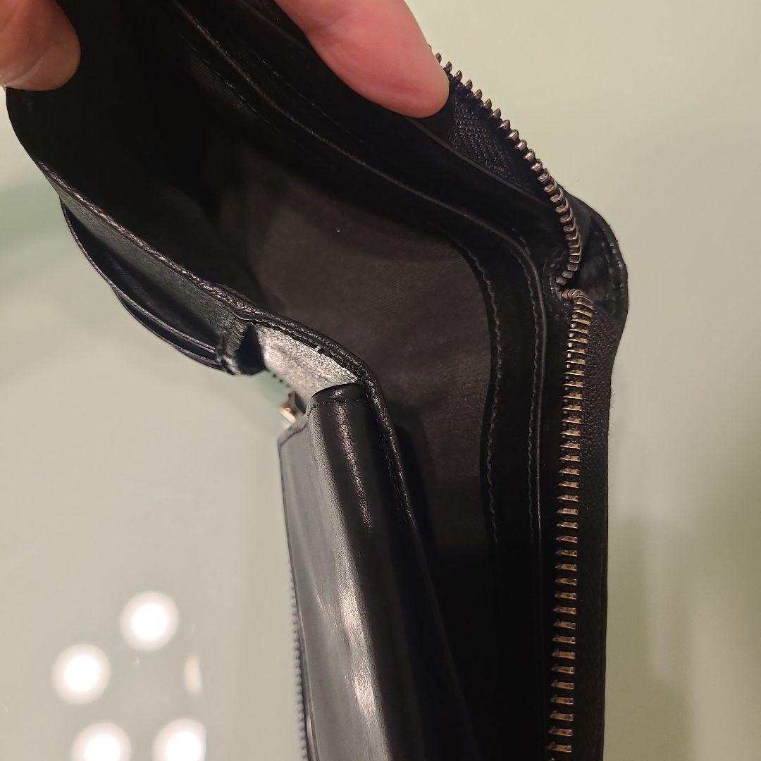 JIMMYCHOO ジミーチュウ　二つ折り財布　レザー　スタッズ