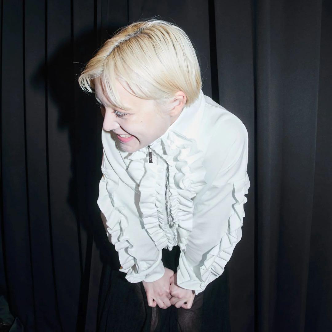 ジャケット・アウター epine e frill zip sweat blouson white é frill zip sweat blouson（3color） | épine