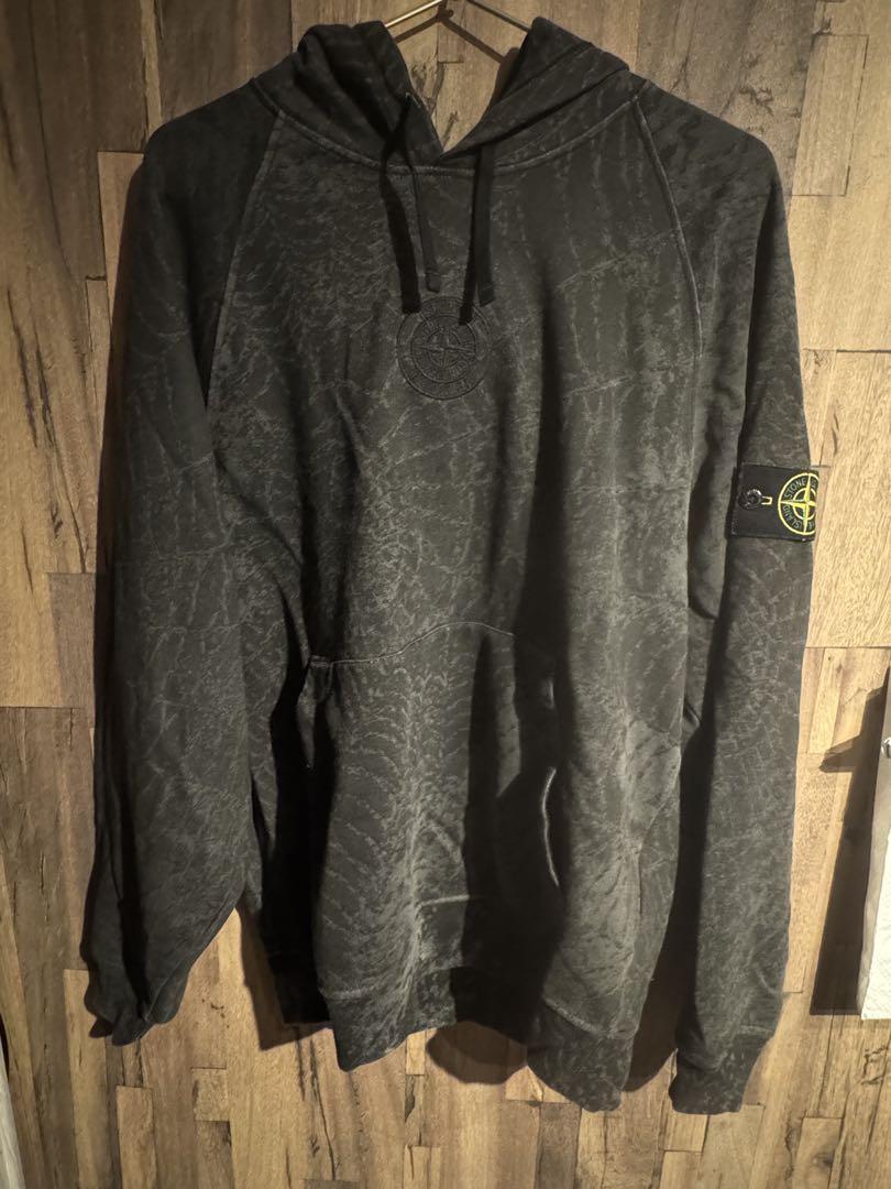 stoneisland supreme パーカー