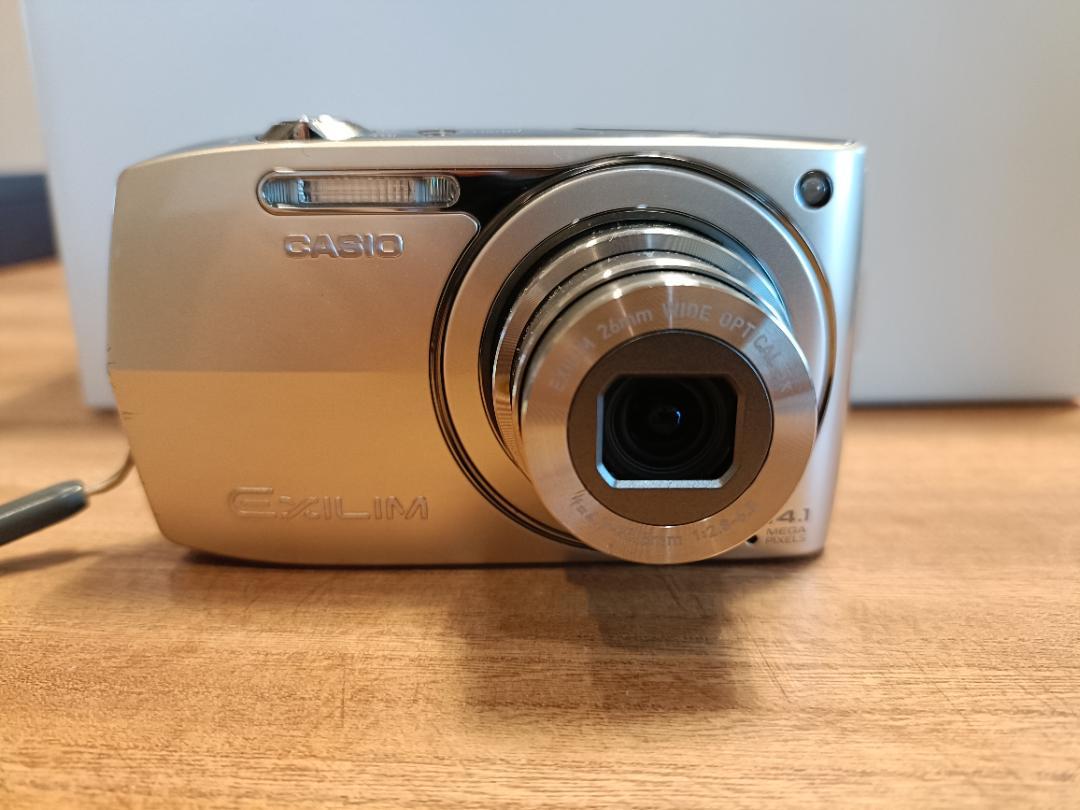 CASIO EX-Z2300 ゴールド