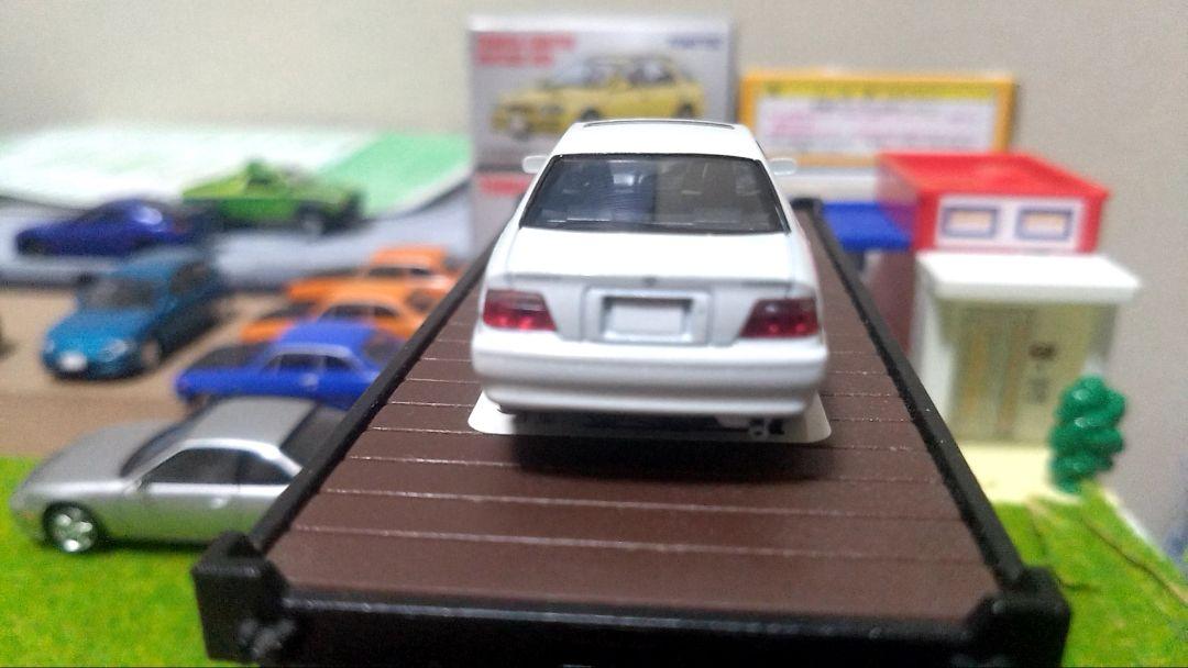 トミカリミテッドヴィンテージ チェイサーツアラーV