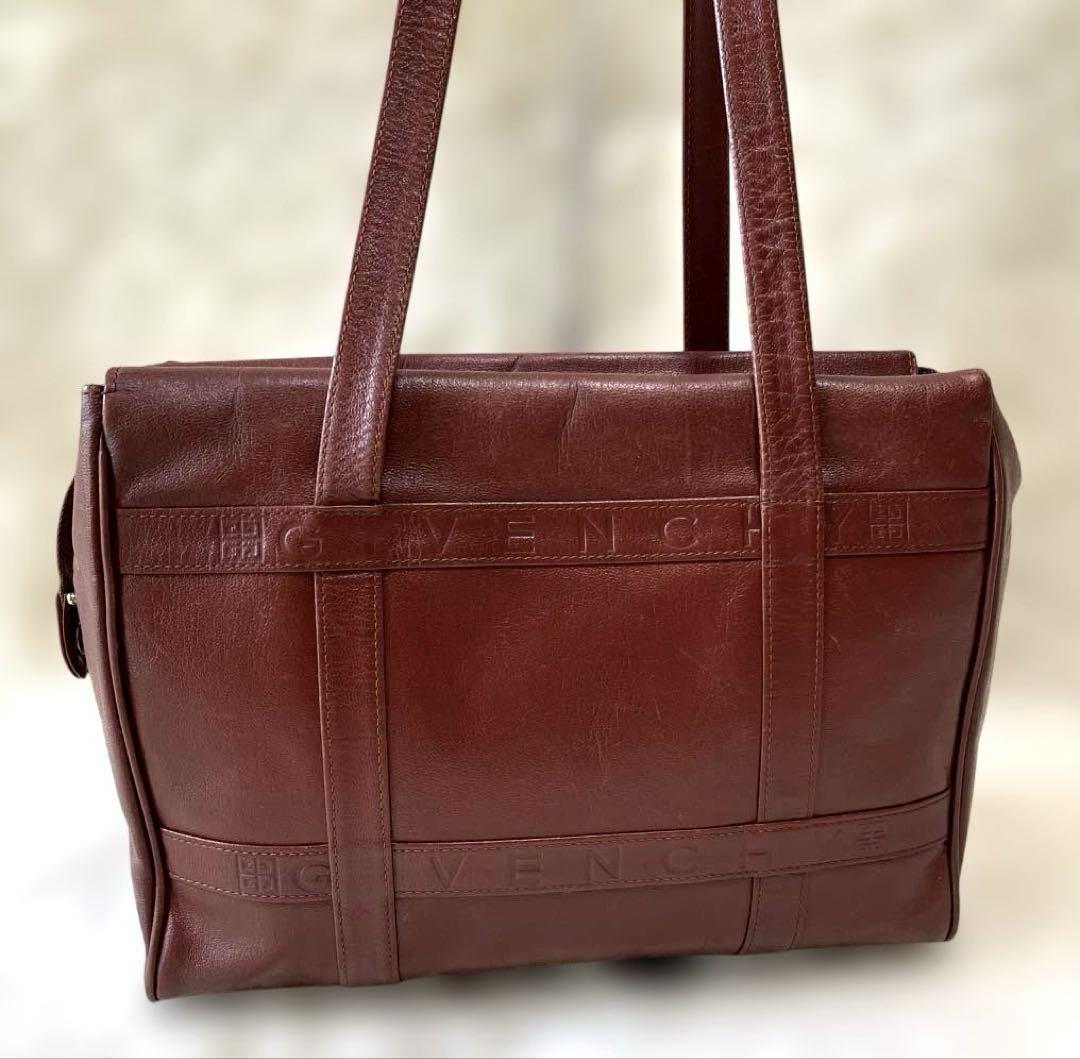 GIVENCHYジバンシー トートバック 肩掛け A4収納 レザー エンジ