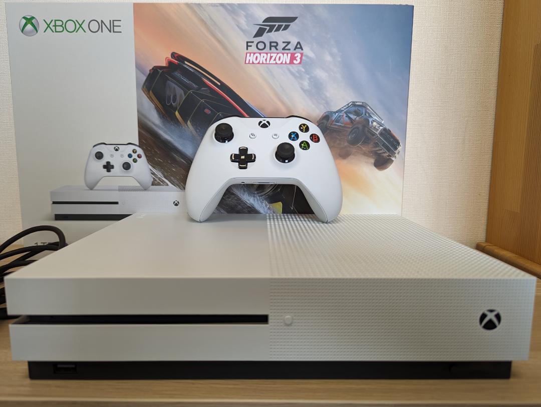 Xbox One S 1TB （Model No.1681）