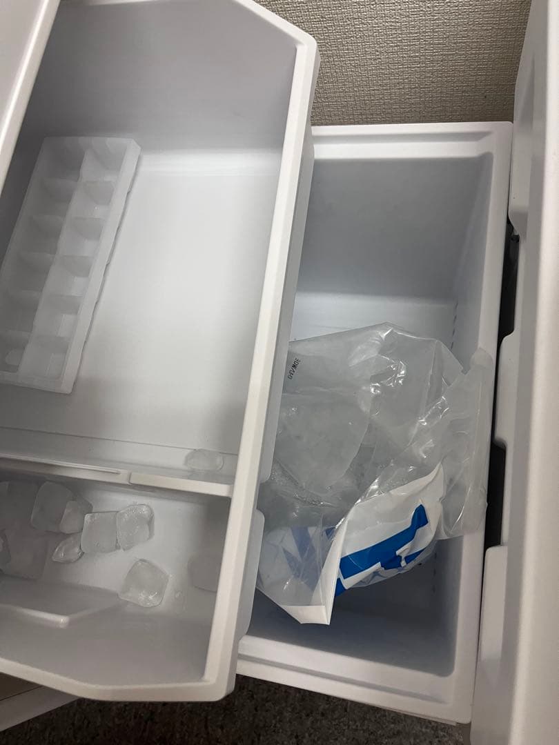 AQUA 冷蔵庫 AQR-14E2 ホワイト135L AQUA 冷蔵庫 AQR-14E2 ホワイト135L