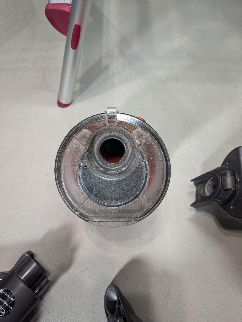 ダイソン CY25 キャニスター掃除機 （接続パーツあり）